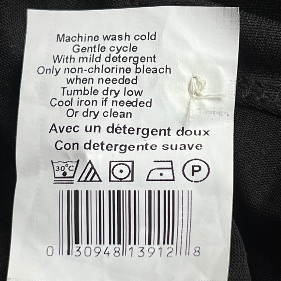 Motherhood Maternity black/white dot blouse with camisole size Med NWT - Picture 16 of 16